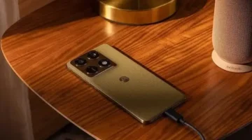 مواصفات استثنائية.. هاتف Signature من موتورولا يتحدى صدارة سلسلة سامسونج Galaxy S الجديدة